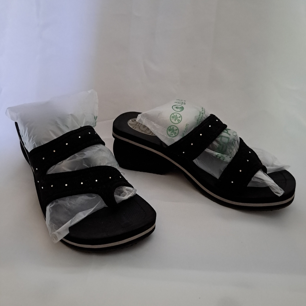 Sketches Yoga Foam Platform Sandals